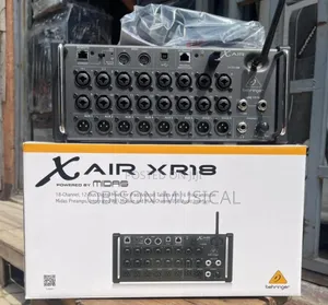 X R18 Digital Mixer Behringer