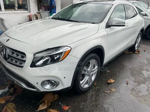 Mercedes-Benz GLA 250 2015 White