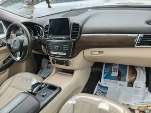 Mercedes-Benz GLE-Class GLE 350 2016 White