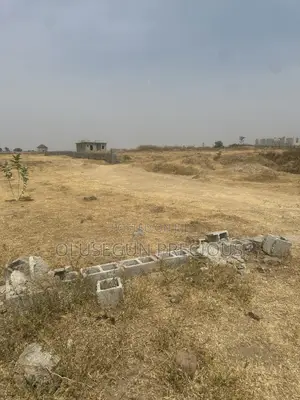 1000sqm Land for Sale Near Leisure Court Phase 4 – With C of O