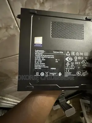 Desktop Computer Lenovo ThinkCentre M720 8GB Intel Core i5 SSD 256GB