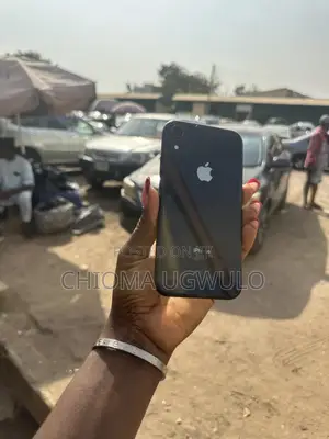 Apple iPhone XR 64 GB Black
