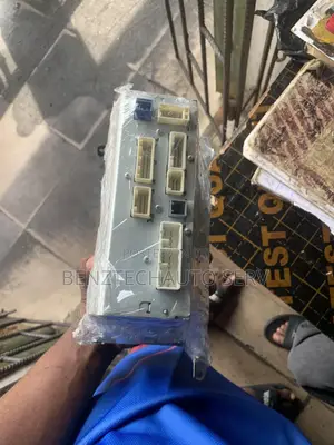 Venza Car Stereo