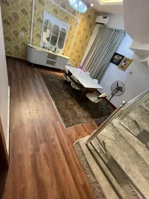Laminated Floor