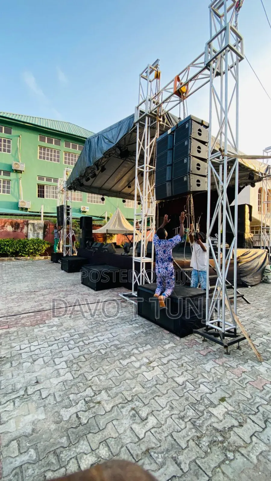 Sound, Light, Screen, Stage for Events,And Studio Productns