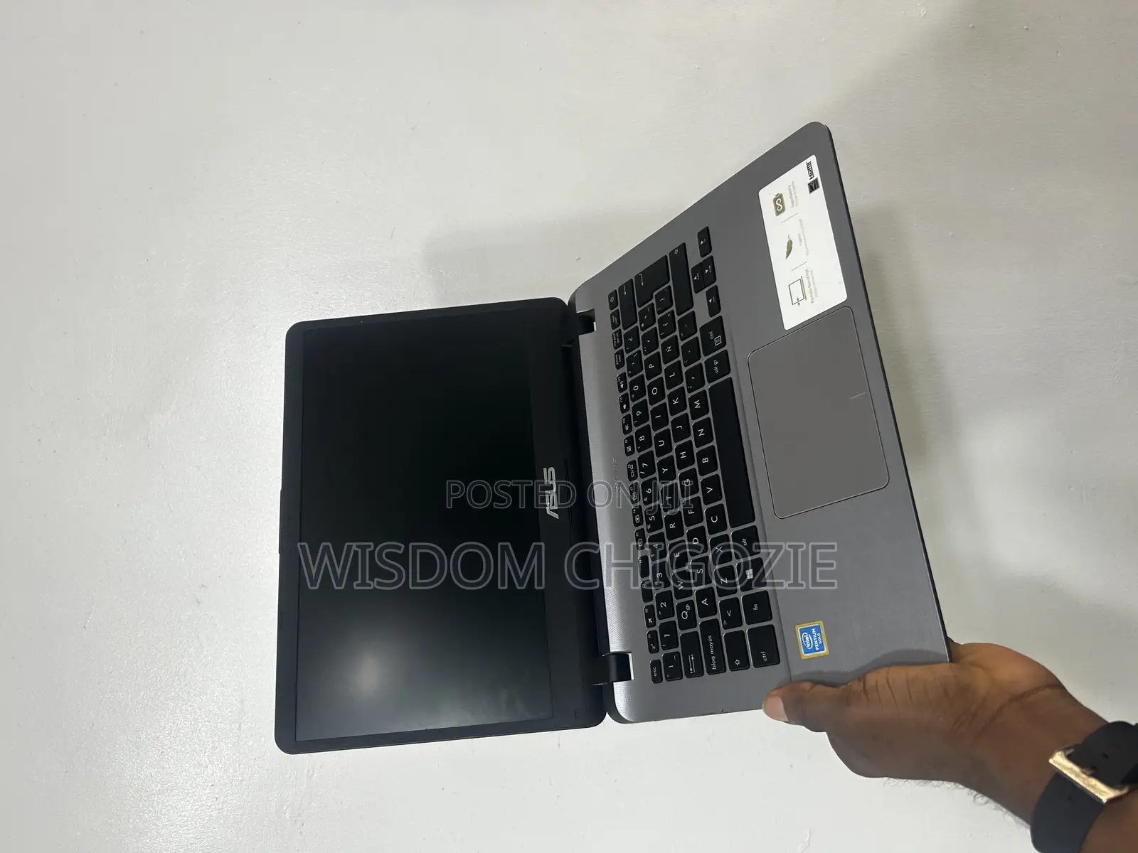 Laptop Asus A42DE 4GB Intel Celeron HDD 500GB