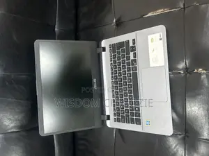 Laptop Asus A42DE 4GB Intel Celeron HDD 500GB