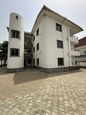 4bdrm Duplex in Garki for sale
