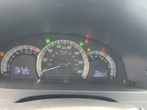 Toyota Camry SE 4dr Sedan (2.5L 4cyl 6A) 2014 Gray