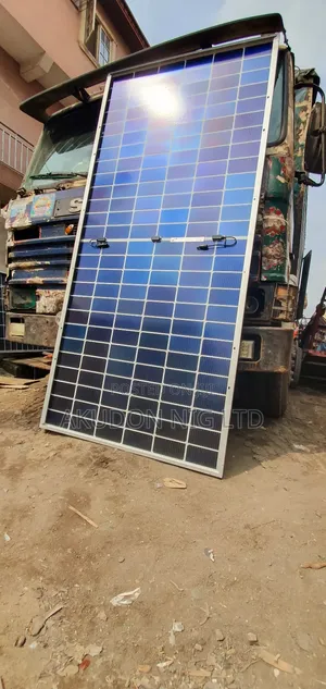 650watts 144cells High Efficiency Jinko Biafacial Solar Panels