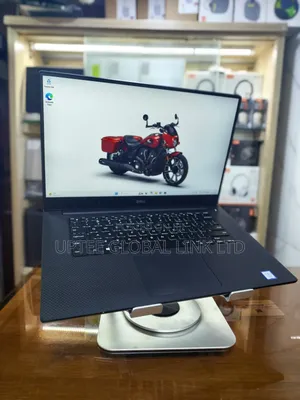 Laptop Dell Precision 5540 16GB Intel Core i9 SSD 512GB