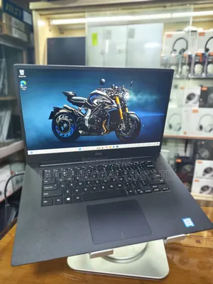Laptop Dell Precision 5540 16GB Intel Core i9 SSD 512GB