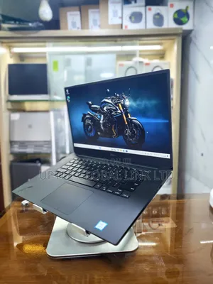 Laptop Dell Precision 5540 16GB Intel Core i9 SSD 512GB
