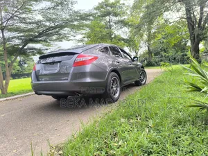 Honda Crosstour 3.5 AWD 2012 Gray