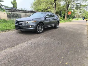 Honda Crosstour 3.5 AWD 2012 Gray