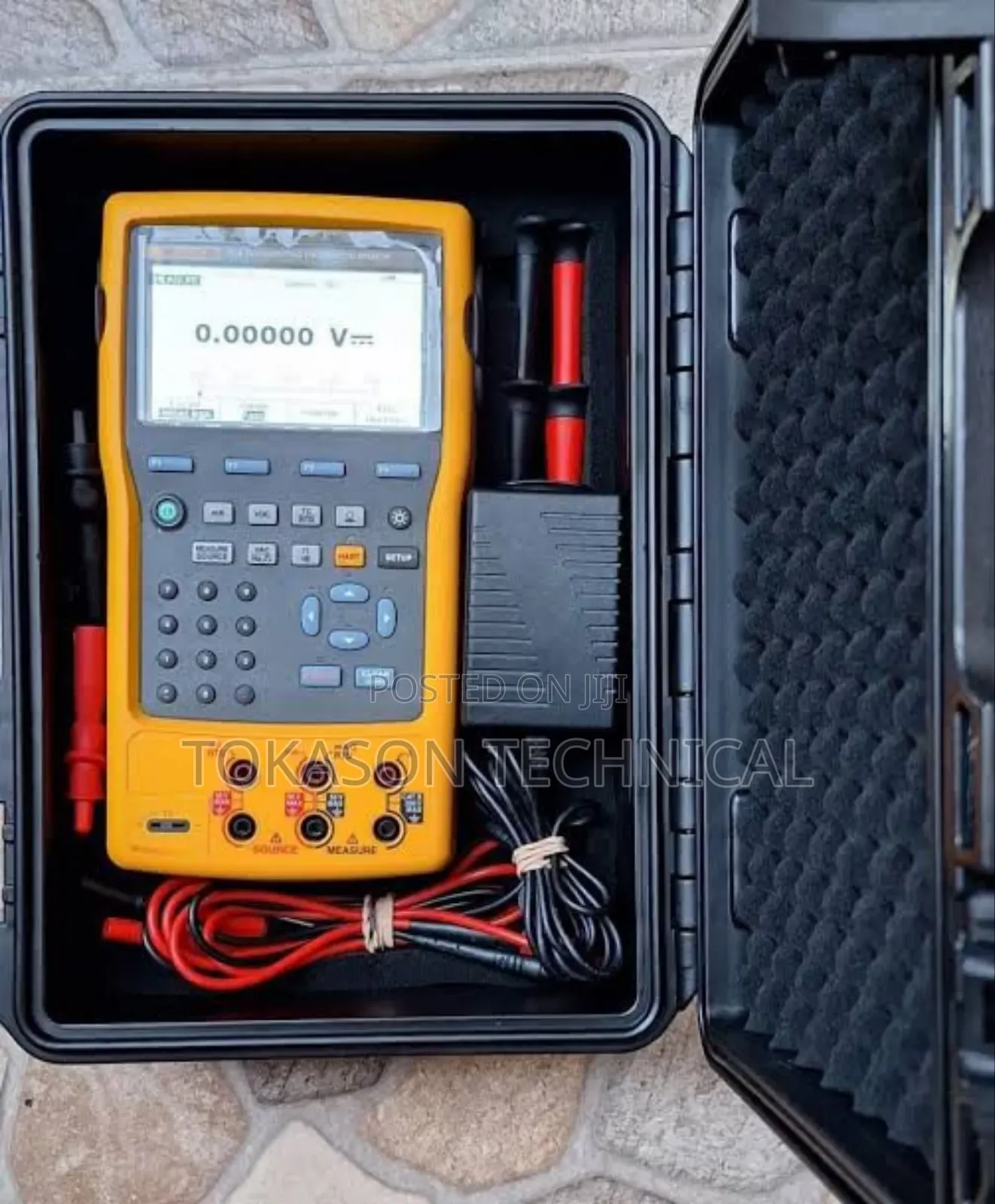Fluke 754 Documenting Process Calibrator With Hart Instrument