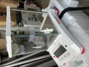 Ohaus Analytical Balance