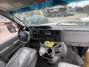 Ford E250 2014 White
