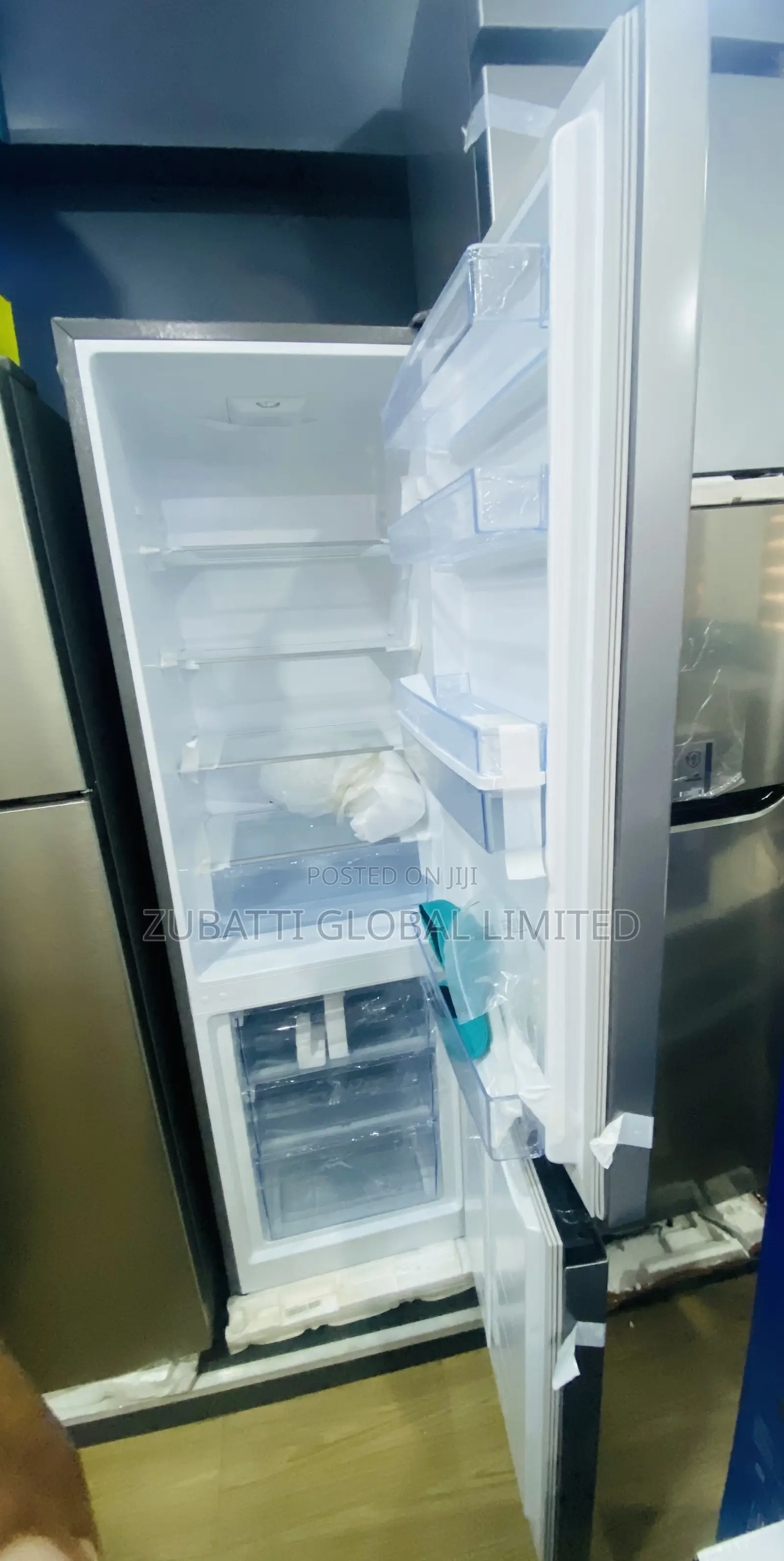 Hisense Bottom Freezer Refrigerator 264l (35dcb-rd)