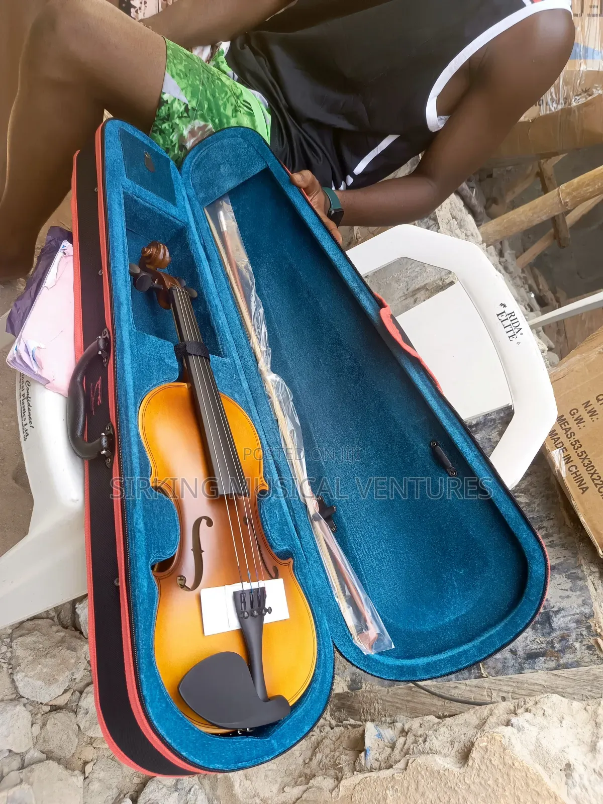 Violin 4/4 And 3/4 And 1/2 Yamaha