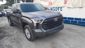 Toyota Tundra Limited CrewMax SB w/6.5' Bed 2025 Gray