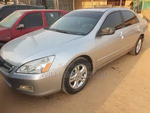 Honda Accord 2007 Silver
