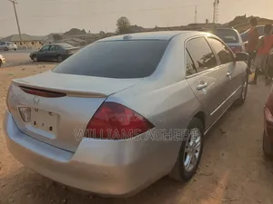 Honda Accord 2007 Silver