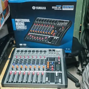 Professional Yamaha Mixer 8 Channel Mixing Console.
