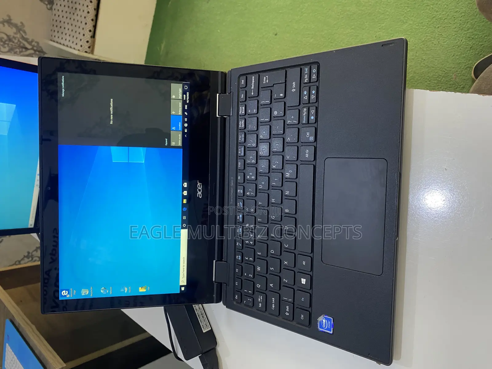 Laptop Acer TravelMate Spin B1 4GB Intel Celeron SSD 60GB