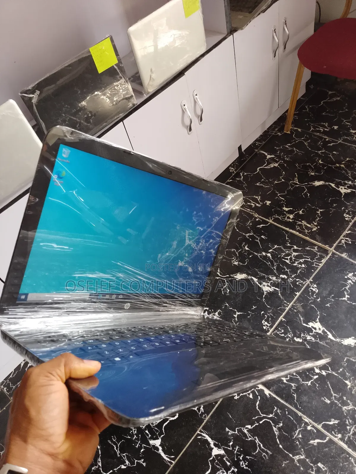 Laptop HP 8GB HDD+SSD 750GB