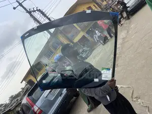 Front Windscreen Toyota Corolla 2025 Big Camera Available Now