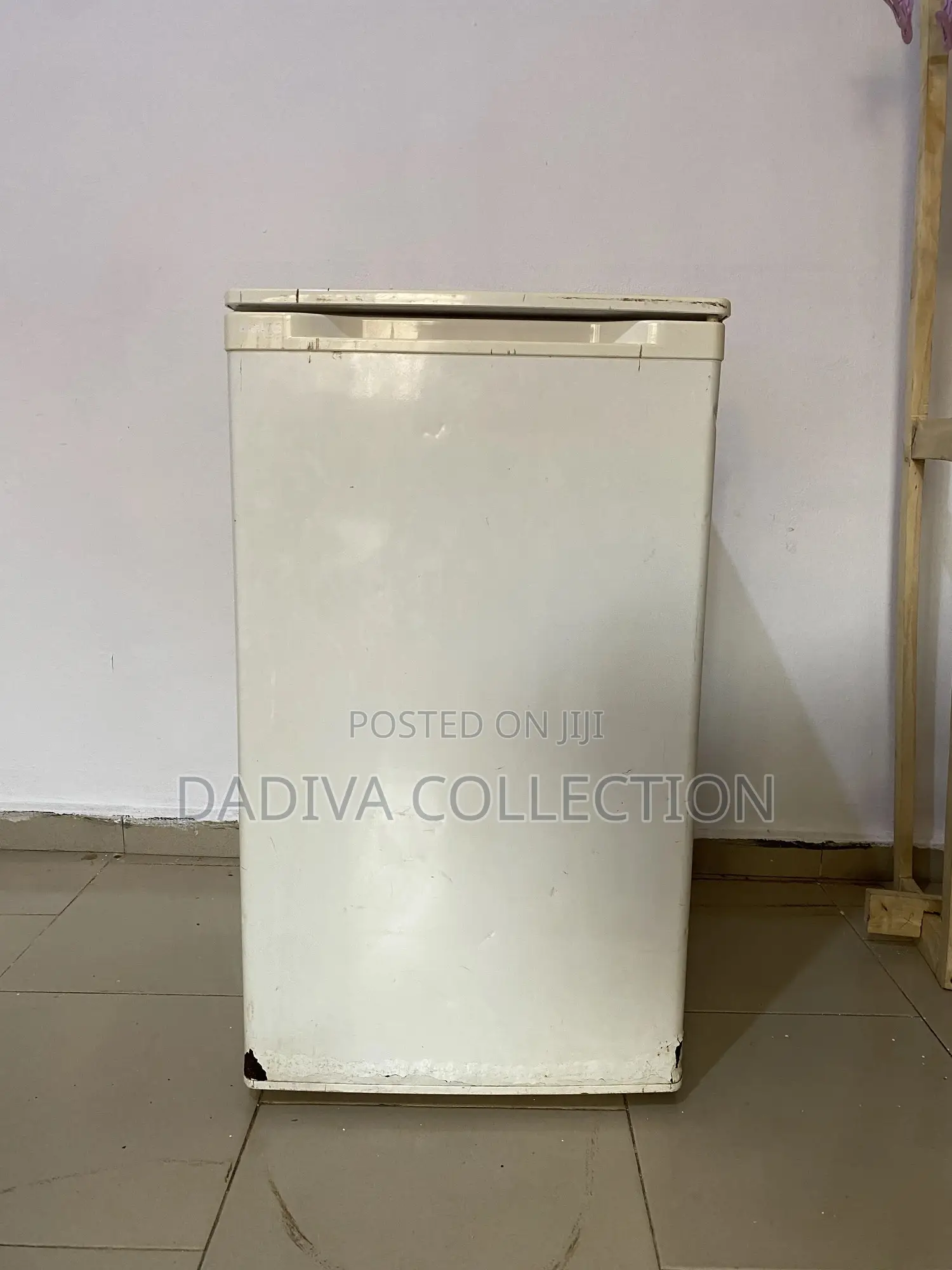 Beko 90l Single Door Fridge With Freezer Compartment
