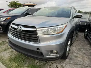 Toyota Highlander Limited V6 4x4 (3.5L 6cyl 6A) 2016 Silver