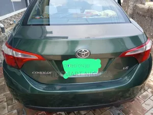 Toyota Corolla 2016 Green