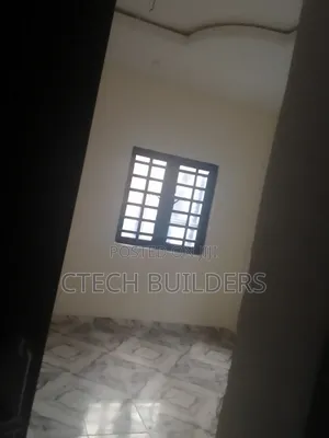 3bdrm Block of Flats in Benin City for rent