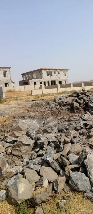 400sqm of Estate Plot for 4 Bedrm Detached Duplex for Sale in Lugbe
