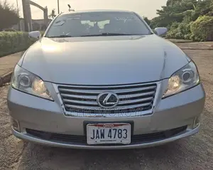 Lexus ES 350 2010 Silver