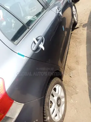 Toyota Yaris 1.3 SD T3 Spirit 2008 Silver