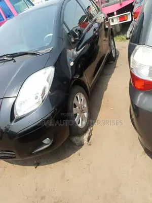 Toyota Yaris 1.5 Liftback 2008 Black