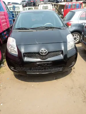 Toyota Yaris 1.5 Liftback 2008 Black