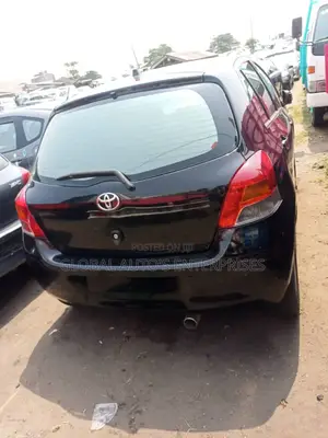 Toyota Yaris 1.5 Liftback 2008 Black