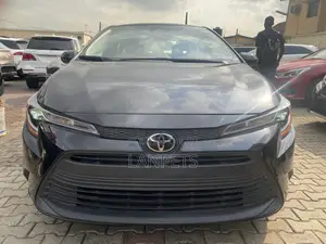 Toyota Corolla 2023 Black