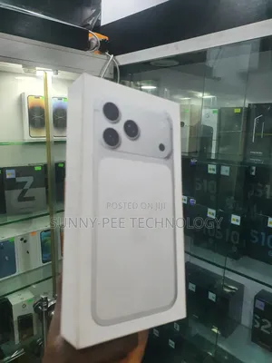 New Apple iPhone 17 Pro Max 256 GB White