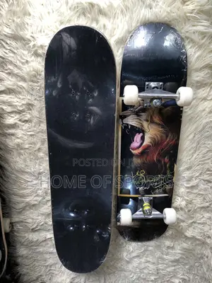 Brand New Lion Head Skate Board