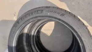 Brand New Michelin Pilot Sport 4 - 255/40zr20 (Zp/Run-Flat) 101y Xl