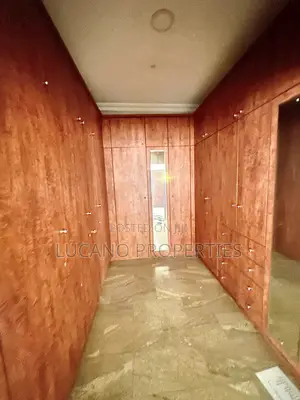 5bdrm Duplex in Wuse District for rent