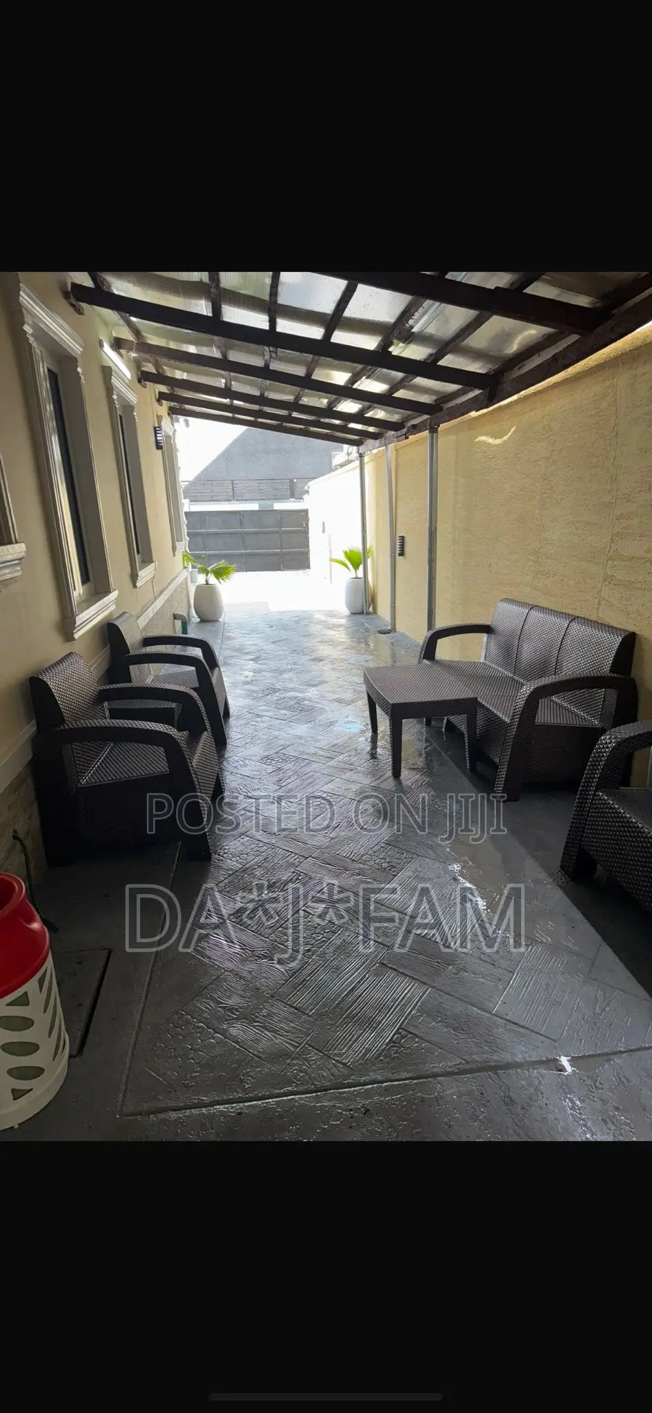 4 Bed Room 5 Bathroom Duplex All Ensuite