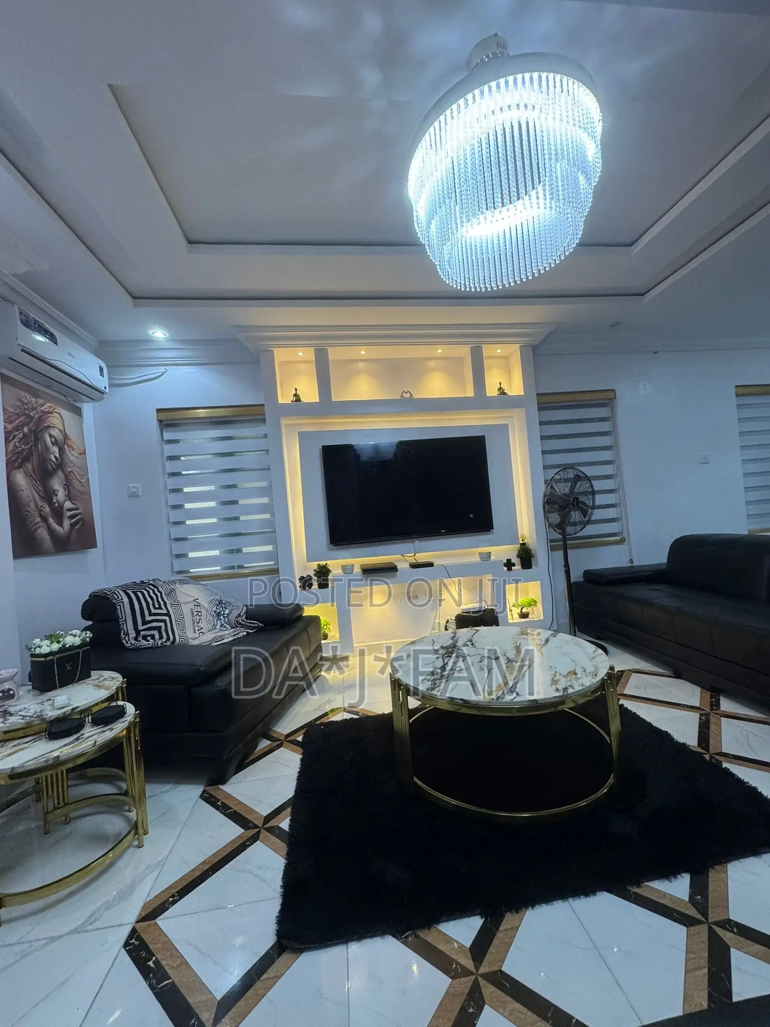 4 Bed Room 5 Bathroom Duplex All Ensuite