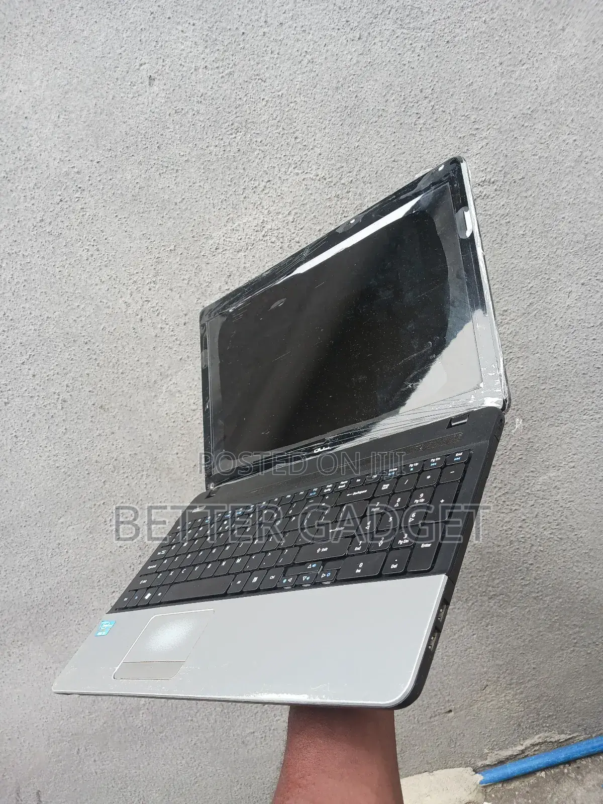 Laptop Acer Aspire E1-422 4GB Intel Core i5 HDD 320GB