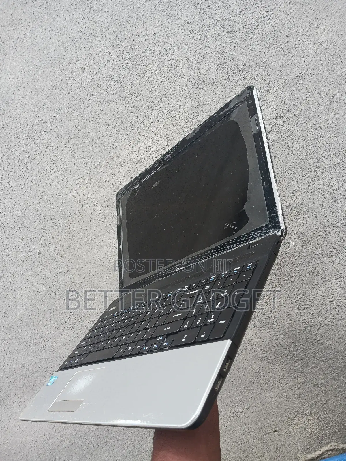 Laptop Acer Aspire E1-422 4GB Intel Core i5 HDD 320GB